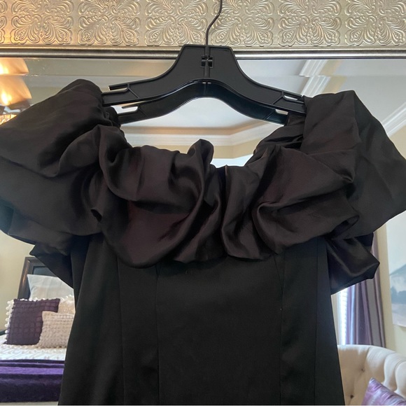 Off the shoulder puff + ruffle sleeve LBD - Picture 4 of 14